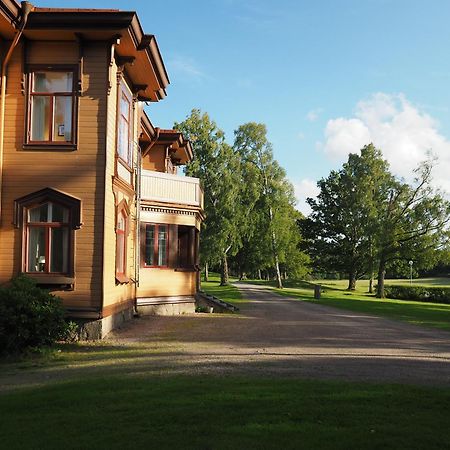 Floda  Naeaes Slott 게스트하우스 외부 사진