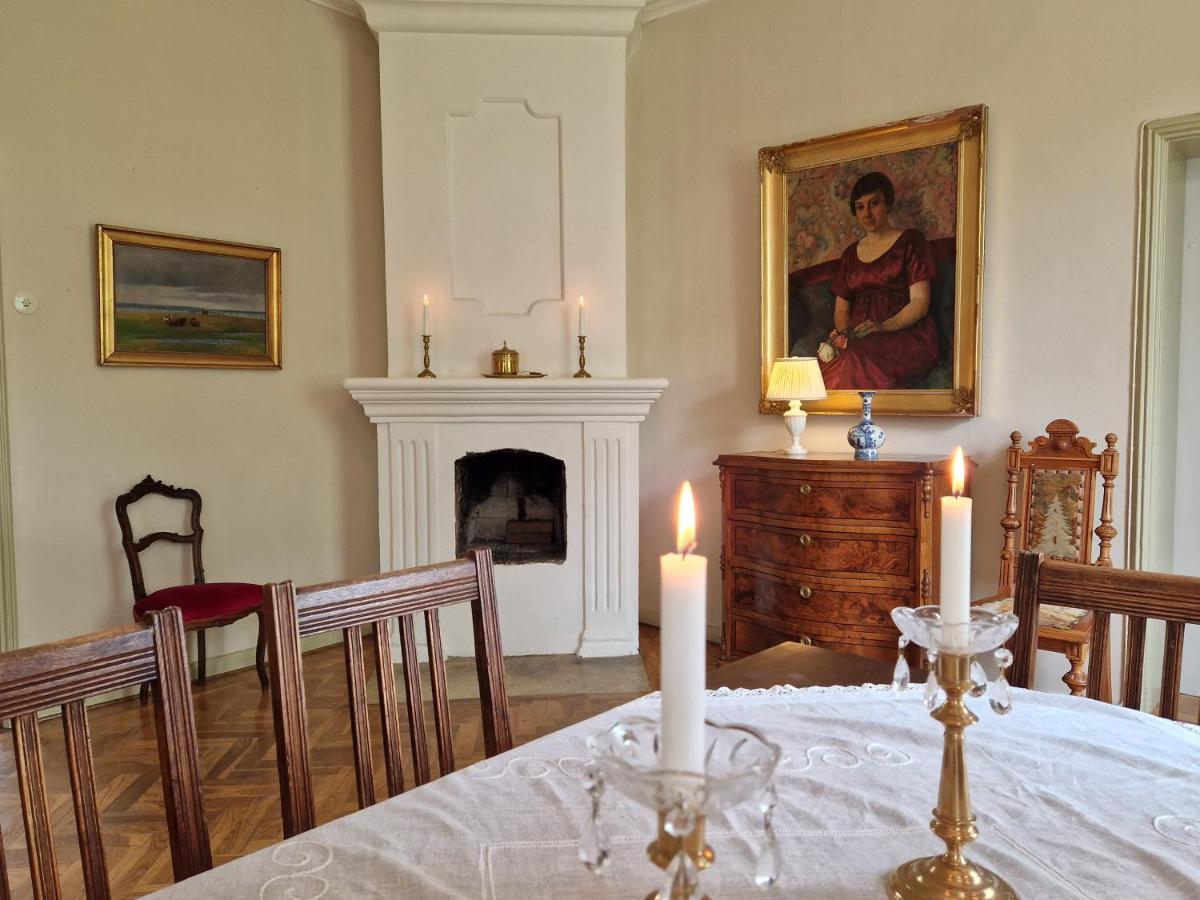 Floda  Naeaes Slott 게스트하우스 외부 사진