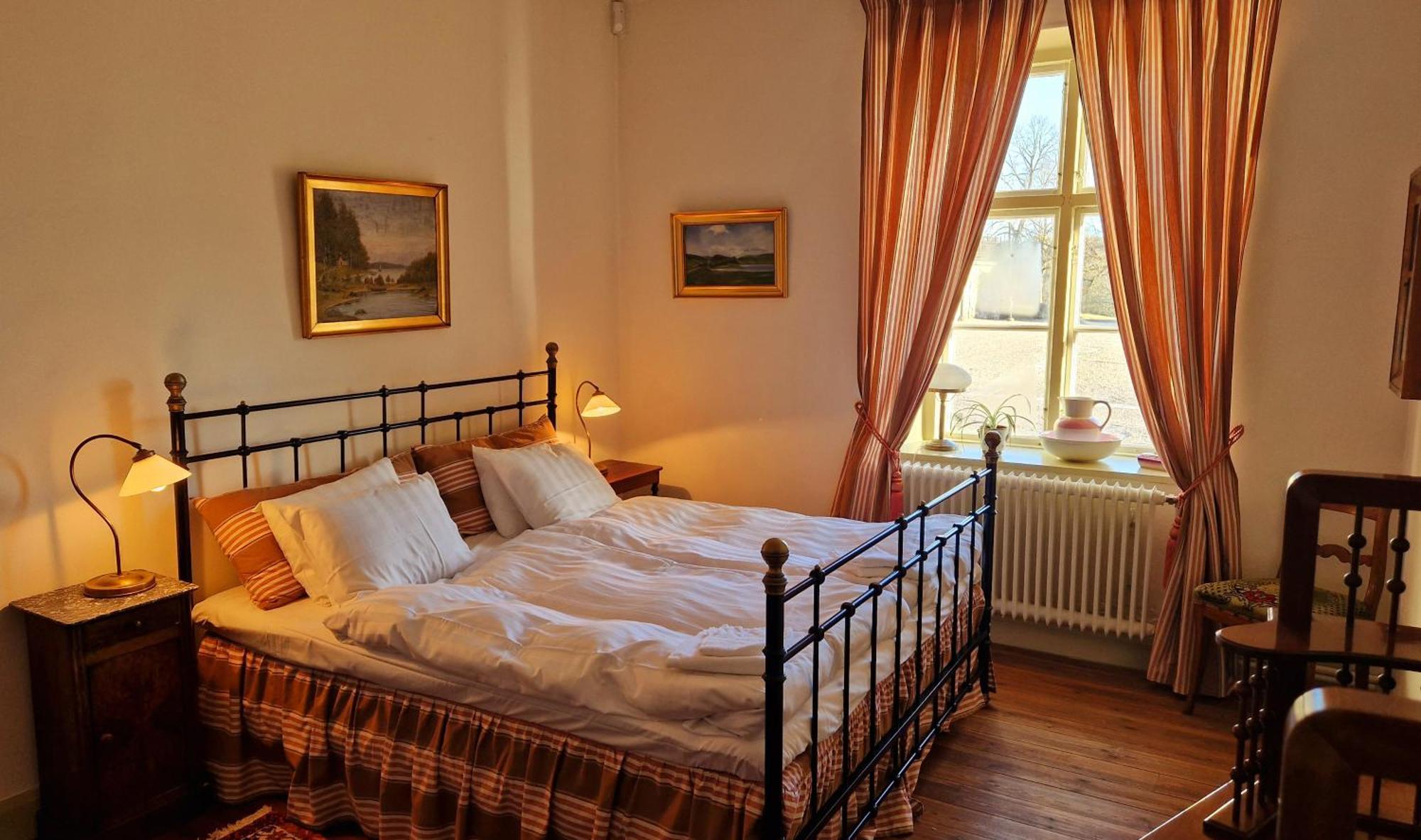 Floda  Naeaes Slott 게스트하우스 외부 사진