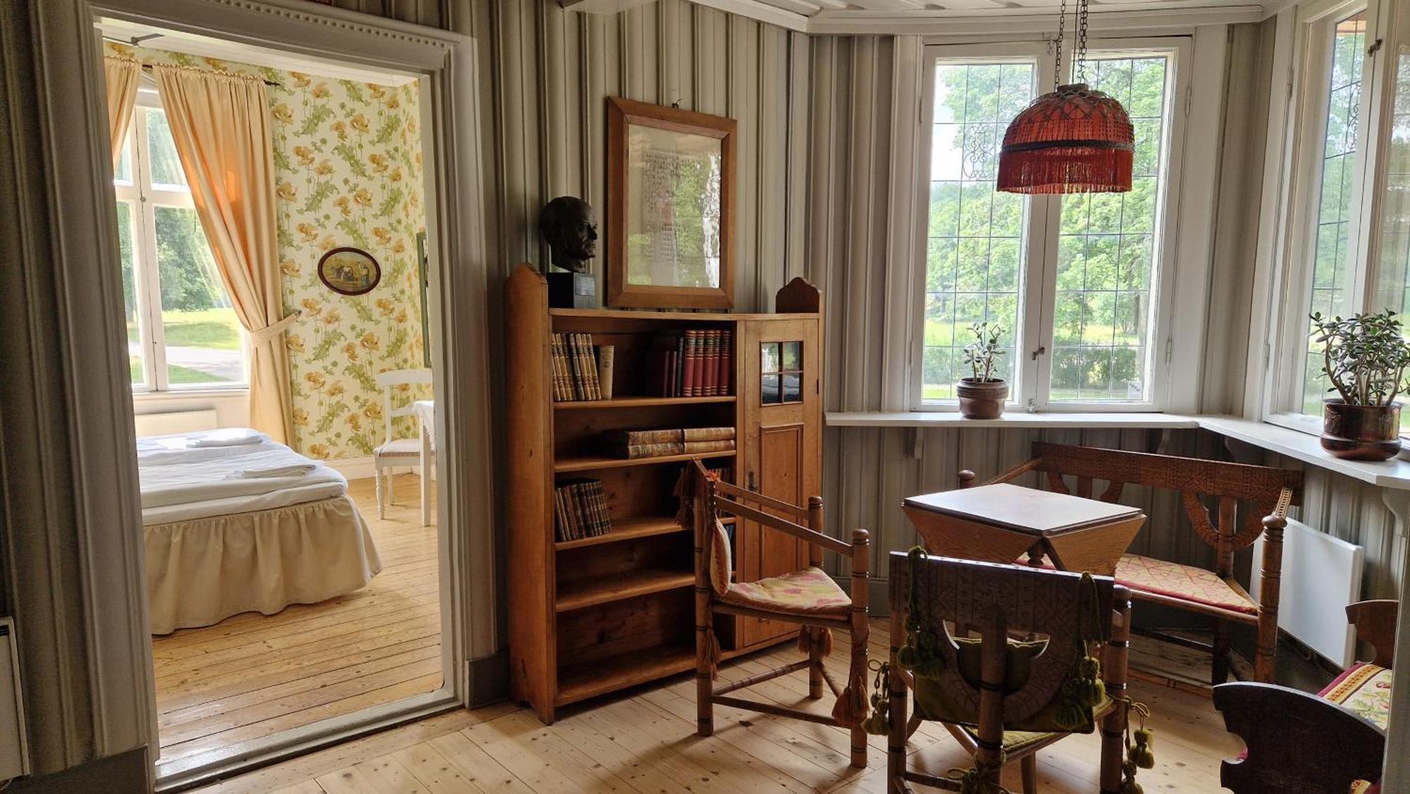 Floda  Naeaes Slott 게스트하우스 외부 사진