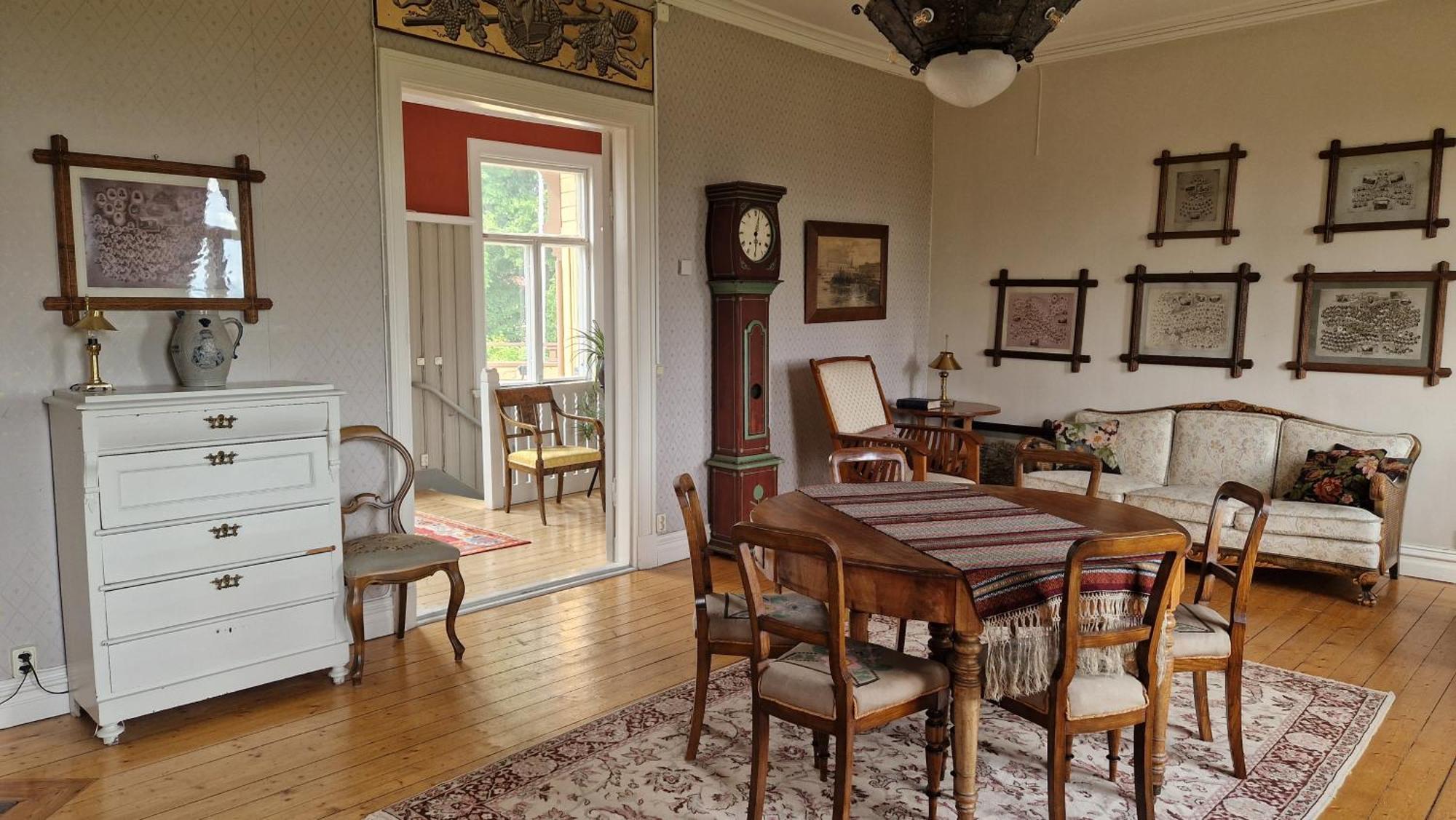 Floda  Naeaes Slott 게스트하우스 외부 사진