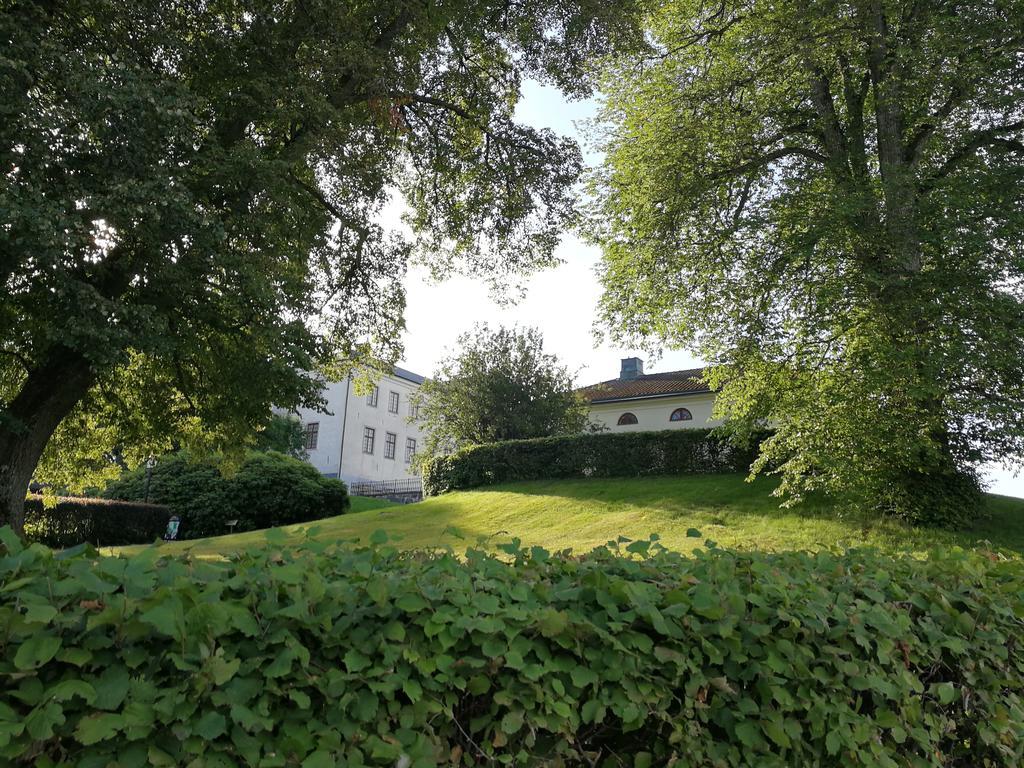 Floda  Naeaes Slott 게스트하우스 외부 사진